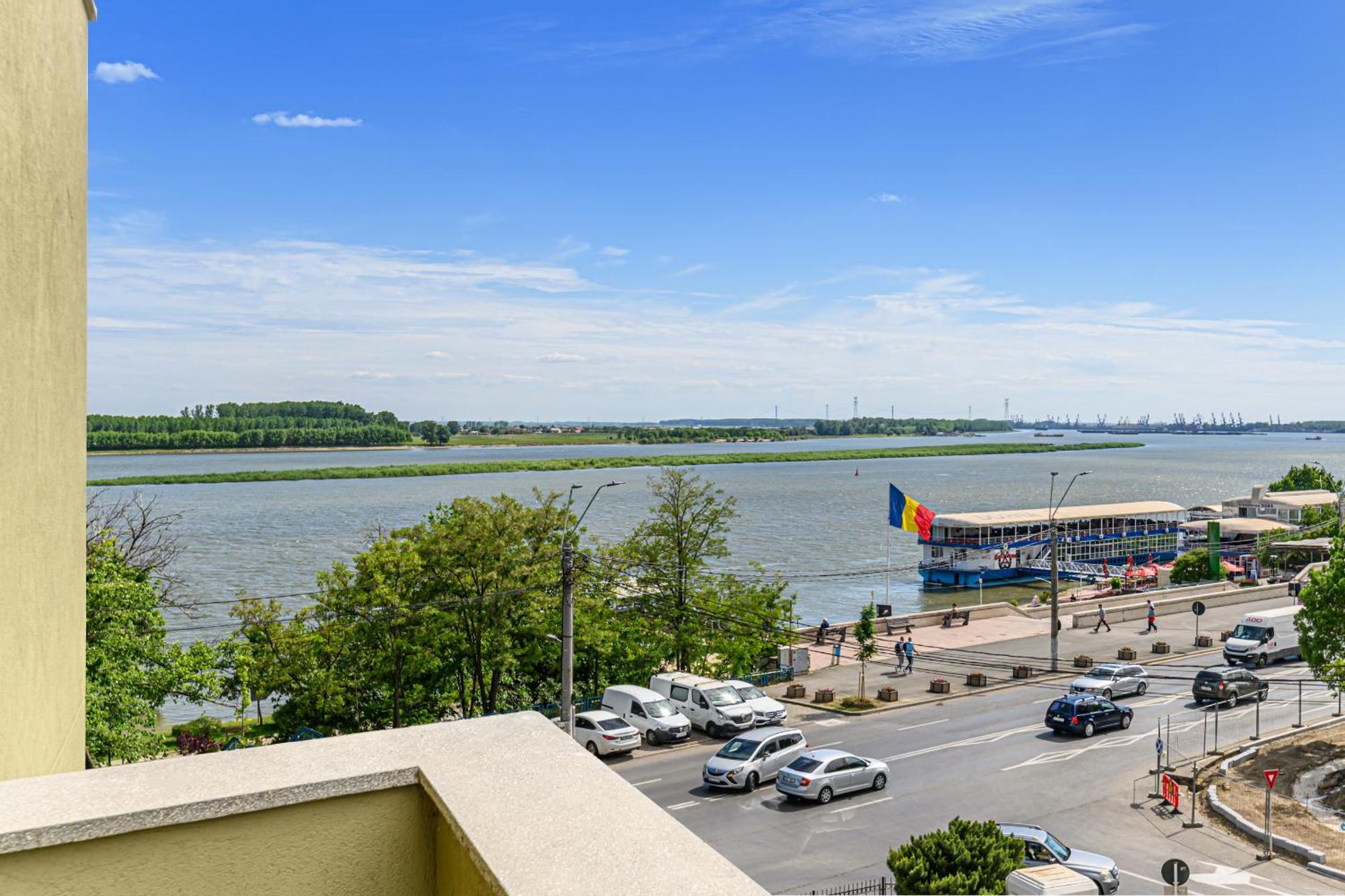 Vega Hotel Galaţi Exterior foto